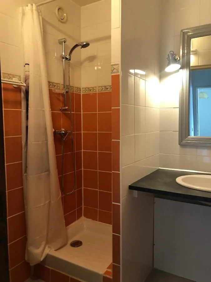 Appartement T2 Tout Confort Tout Equipe Jausiers Apartment